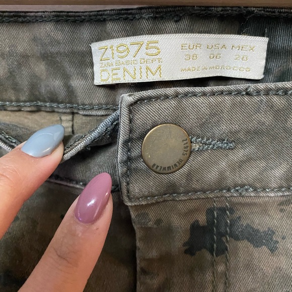 Zara jeans - Picture 4 of 4